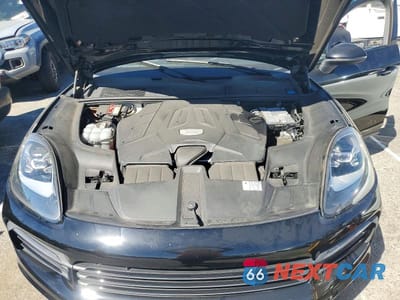 Zdjęcie 11 z 12 samochodu: 2019 PORSCHE CAYENNE VIN:WP1AA2AY4KDA06508 - miniatura