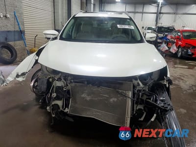 Piąte zdjęcie samochodu w środku: 2016 NISSAN ROGUE SL VIN:5N1AT2MV9GC770912 - miniatura
