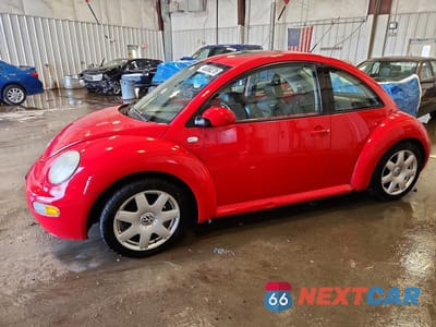 2002 VOLKSWAGEN NEW BEETLE GLX 3VWDD21C42M454579 - główne zdjęcie licytacji z USA - miniatura
