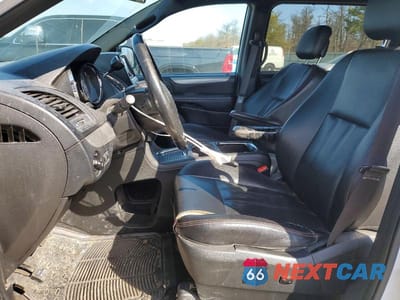 Zdjęcie 7 z 13 samochodu: 2017 DODGE GRAND CARAVAN GT VIN:2C4RDGEG5HR711334 - miniatura