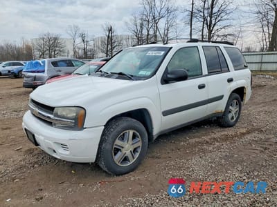 2005 CHEVROLET TRAILBLAZER LS 1GNDT13S852264002 - główne zdjęcie licytacji z USA - miniatura
