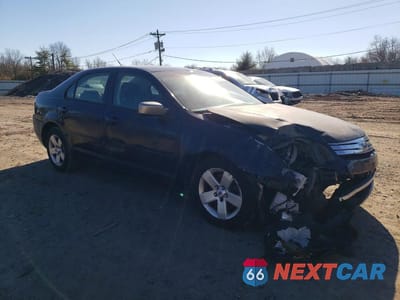 Czwarte zdjęcie samochodu z boku: 2008 FORD FUSION SE VIN:3FAHP07Z08R211297 - miniatura