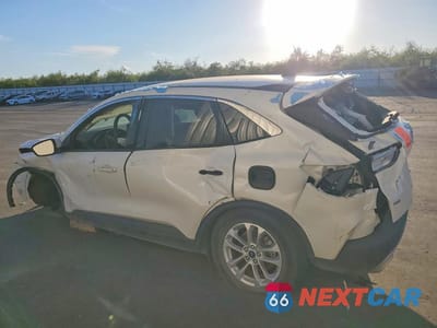 Drugie zdjęcie samochodu z przodu: 2021 FORD ESCAPE SE VIN:1FMCU9BZ1MUA22679 - miniatura