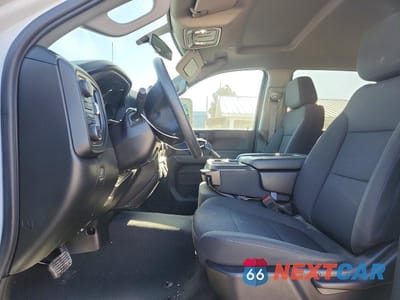 Zdjęcie 7 z 11 samochodu: 2023 CHEVROLET SILVERADO K2500 CUSTOM VIN:2GC4YME78P1704971 - miniatura