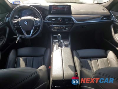 Zdjęcie 8 z 13 samochodu: 2020 BMW 530 I VIN:WBAJR3C04LWW75517 - miniatura