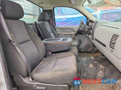 Zdjęcie 7 z 12 samochodu: 2012 CHEVROLET SILVERADO UTILITY / SERVICE TRUCK VIN:1GB0CVCG6CF115012 - miniatura