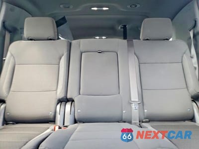 Zdjęcie 10 z 13 samochodu: 2025 CHEVROLET SUBURBAN C1500 LS VIN:1GNS5BRD1SR303225 - miniatura
