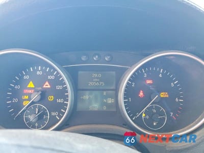 Zdjęcie 9 z 12 samochodu: 2007 MERCEDES-BENZ GL 450 4MATIC VIN:4JGBF71E47A229162 - miniatura