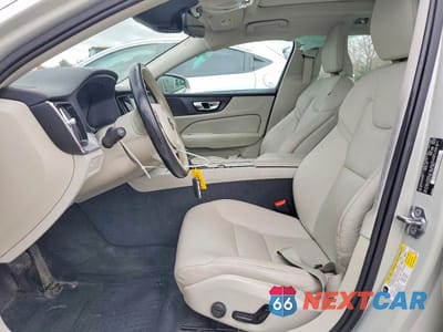 Zdjęcie 7 z 12 samochodu: 2020 VOLVO S60 T5 MOMENTUM VIN:7JR102FK9LG063801 - miniatura