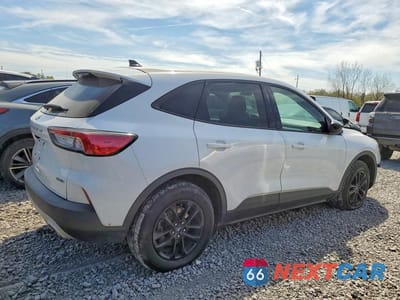 Trzecie zdjęcie samochodu z tyłu: 2020 FORD ESCAPE SE SPORT VIN:1FMCU9BZ4LUA80509 - miniatura
