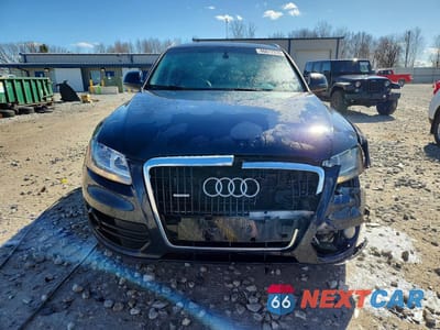 Piąte zdjęcie samochodu w środku: 2009 AUDI Q5 3.2 VIN:WA1KK78R99A056972 - miniatura