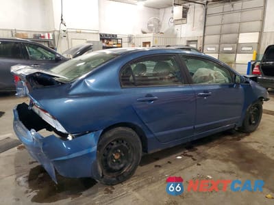 Trzecie zdjęcie samochodu z tyłu: 2010 HONDA CIVIC LX VIN:19XFA1F5XAE085485 - miniatura