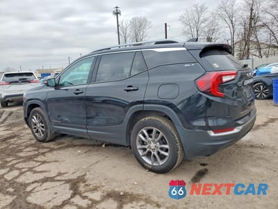 Drugie zdjęcie samochodu z przodu: 2022 GMC TERRAIN SLT VIN:3GKALVEV5NL225333 - miniatura