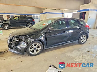 2013 FORD FOCUS SE 1FADP3K28DL180108 - główne zdjęcie licytacji z USA - miniatura
