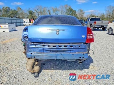 Zdjęcie 6 z 13 samochodu: 2007 CHRYSLER 300C VIN:2C3KA63H27H835859 - miniatura