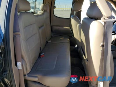 Zdjęcie 10 z 11 samochodu: 2003 TOYOTA TUNDRA LIMITED VIN:5TBRT38153S362526 - miniatura