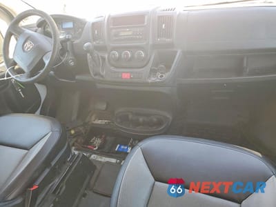 Zdjęcie 8 z 14 samochodu: 2016 RAM PROMASTER 1500 1500 STANDARD VIN:3C6TRVAG8GE103669 - miniatura
