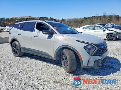 Czwarte zdjęcie samochodu z boku: 2025 KIA SPORTAGE X-LINE VIN:5XYK6CDF4SG286942 - miniatura