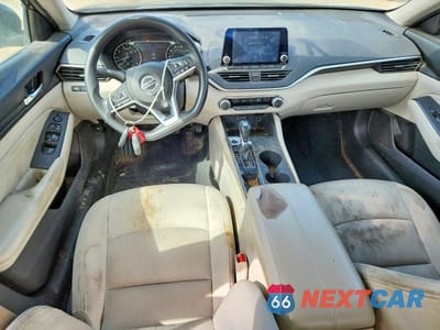 Zdjęcie 8 z 12 samochodu: 2019 NISSAN ALTIMA 2.5 S VIN:1N4BL4BV0KC112451 - miniatura