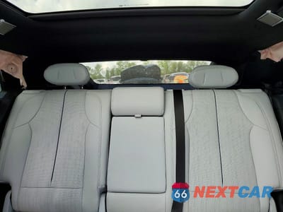 Zdjęcie 10 z 14 samochodu: 2026 CADILLAC LYRIQ PREMIUM SPORT VIN:1GYKPWRL5TZ304231 - miniatura