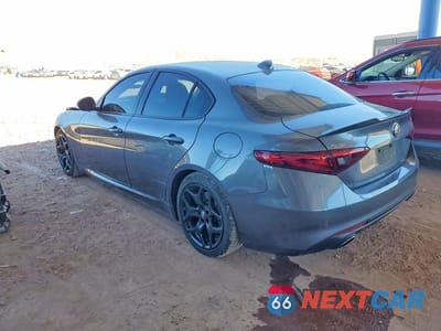 Drugie zdjęcie samochodu z przodu: 2021 ALFA ROMEO GIULIA SPORT VIN:ZARFAMAN5M7647229 - miniatura