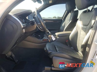 Zdjęcie 7 z 13 samochodu: 2019 BMW X3 SDRIVE30I VIN:5UXTR7C59KLF36810 - miniatura