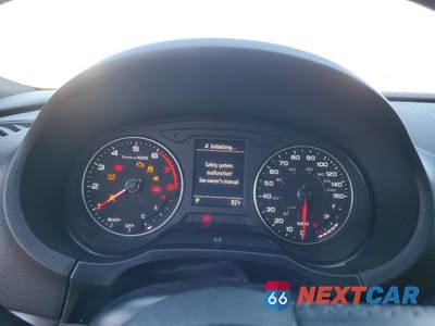 Zdjęcie 9 z 14 samochodu: 2018 AUDI A3 PREMIUM VIN:WAUB8GFF1J1014567 - miniatura