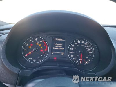Zdjęcie 9 z 14 samochodu: 2018 AUDI A3 PREMIUM VIN:WAUB8GFF1J1014567 - miniatura