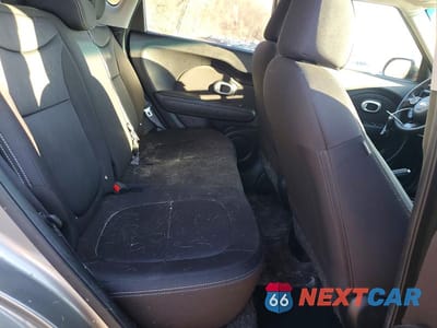 Zdjęcie 10 z 11 samochodu: 2018 KIA SOUL BASE VIN:KNDJN2A28J7555742 - miniatura