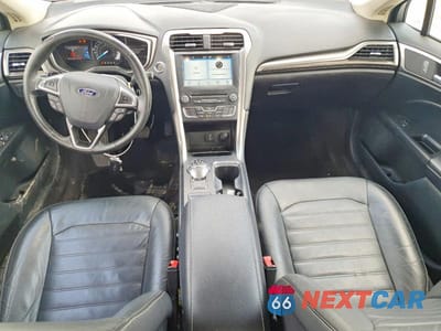 Zdjęcie 8 z 12 samochodu: 2017 FORD FUSION VIN:3FA6P0HD7HR251385 - miniatura
