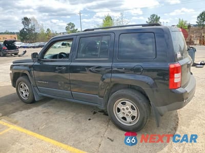 Drugie zdjęcie samochodu z przodu: 2012 JEEP PATRIOT SPORT VIN:1C4NJPBA9CD568939 - miniatura