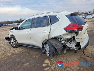 Drugie zdjęcie samochodu z przodu: 2019 NISSAN ROGUE SV VIN:5N1AT2MV3KC736781 - miniatura