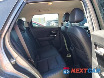 Zdjęcie 10 z 11 samochodu: 2017 KIA NIRO EX VIN:KNDCC3LCXH5067957 - miniatura