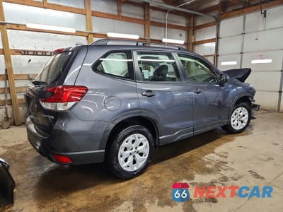 Trzecie zdjęcie samochodu z tyłu: 2021 SUBARU FORESTER VIN:JF2SKADC3MH567728 - miniatura