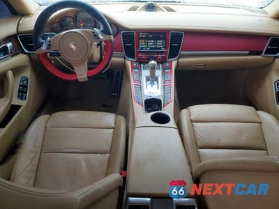 Zdjęcie 8 z 12 samochodu: 2013 PORSCHE PANAMERA 2 VIN:WP0AA2A75DL012366 - miniatura