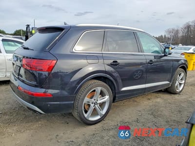 Trzecie zdjęcie samochodu z tyłu: 2019 AUDI Q7 PRESTIGE VIN:WA1VAAF72KD035321 - miniatura