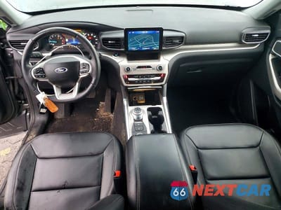 Zdjęcie 8 z 12 samochodu: 2022 FORD EXPLORER XLT VIN:1FMSK8DH0NGC36269 - miniatura