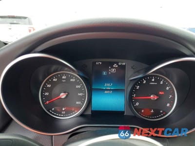 Zdjęcie 9 z 12 samochodu: 2019 MERCEDES-BENZ C 300 4MATIC VIN:WDDWJ8EB1KF861788 - miniatura