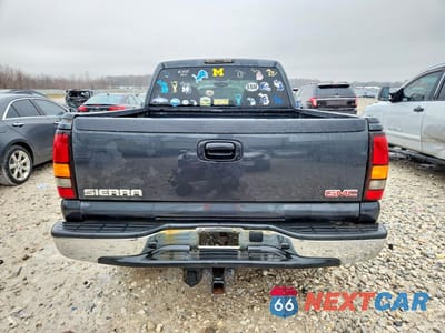 Zdjęcie 6 z 12 samochodu: 2005 GMC NEW SIERRA K1500 VIN:2GTEK13T251363231 - miniatura
