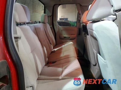 Zdjęcie 10 z 12 samochodu: 2008 CHEVROLET SILVERADO K1500 VIN:2GCEK190181215721 - miniatura