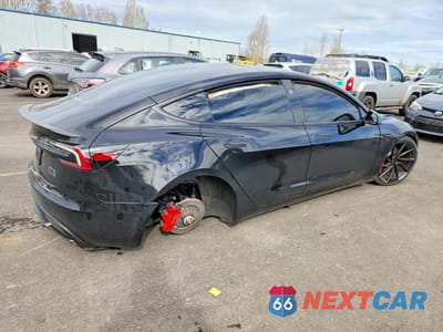Trzecie zdjęcie samochodu z tyłu: 2026 TESLA MODEL 3 VIN:5YJ3E1ET5TF143491 - miniatura