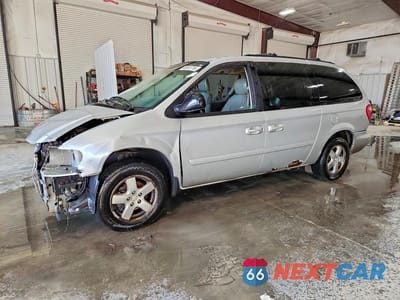2007 DODGE GRAND CARAVAN SXT 2D4GP44LX7R317096 - główne zdjęcie licytacji z USA - miniatura