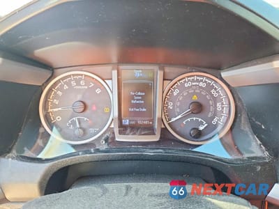Zdjęcie 9 z 13 samochodu: 2018 TOYOTA TACOMA SR5 V6 VIN:3TMAZ5CN3JM055748 - miniatura