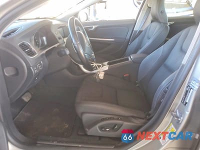 Zdjęcie 7 z 11 samochodu: 2014 VOLVO S60 T5 VIN:YV1612FS7E2294501 - miniatura