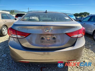 Zdjęcie 6 z 11 samochodu: 2013 HYUNDAI ELANTRA GLS VIN:5NPDH4AE6DH399498 - miniatura