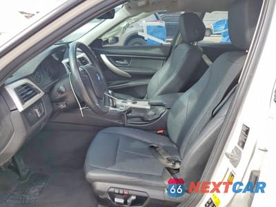 Zdjęcie 7 z 11 samochodu: 2018 BMW 320 XI VIN:WBA8E5G56JNU47856 - miniatura