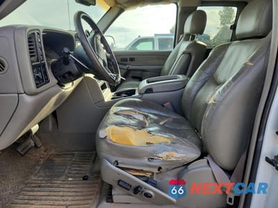 Zdjęcie 7 z 12 samochodu: 2003 CHEVROLET SILVERADO K1500 VIN:2GCEK19T131111460 - miniatura