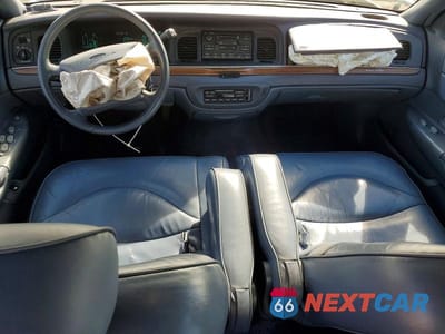 Zdjęcie 8 z 11 samochodu: 1997 FORD CROWN VICTORIA LX VIN:2FALP74W1VX161164 - miniatura