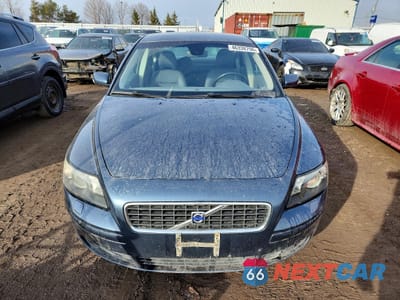 Piąte zdjęcie samochodu w środku: 2005 VOLVO S40 2.4I VIN:YV1MS382652049664 - miniatura