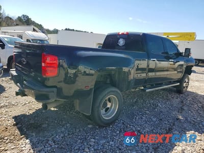 Trzecie zdjęcie samochodu z tyłu: 2018 CHEVROLET SILVERADO K3500 LTZ VIN:1GC4K0EY2JF112792 - miniatura